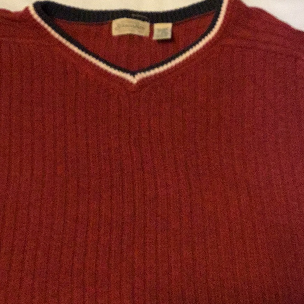 StJohn’s bay red w stripes on neck XL sleeves